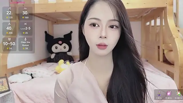 Sue101010 online show from 09-22-25, 08:16