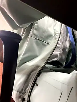 Snapshot of Daddygarry chatting on 01-07-26, 11:01 Daddygarry online show from 01-07-26, 11:01