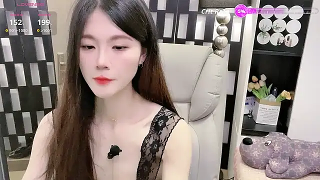 Yueyue-MM online show from 04-11-26, 07:45