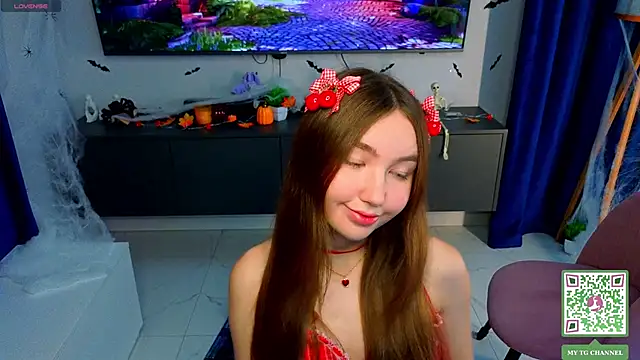 Snapshot of ElfredaTupy chatting on 11-17-25, 07:08 ElfredaTupy online show from 11-17-25, 07:08