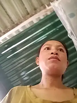 Snapshot of simi-lucy chatting on 09-27-25, 02:05 simi-lucy online show from 09-27-25, 02:05