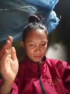 Snapshot of simi-lucy chatting on 11-18-25, 05:01 simi-lucy online show from 11-18-25, 05:01