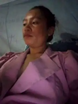 Snapshot of simi-lucy chatting on 11-27-25, 11:12 simi-lucy online show from 11-27-25, 11:12