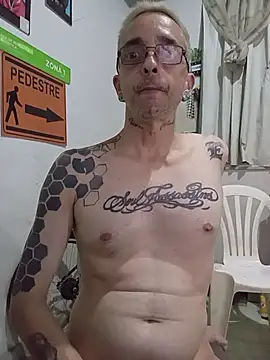 dinho carioca online show from 03-17-26, 01:21