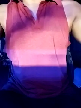 Snapshot of HIIMSINGLEBOY chatting on 10-05-25, 05:17 HIIMSINGLEBOY online show from 10-05-25, 05:17