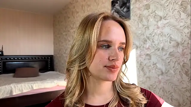 Snapshot of ElisabetLorney chatting on 09-30-25, 07:35 ElisabetLorney online show from 09-30-25, 07:35