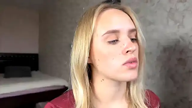 Snapshot of ElisabetLorney chatting on 10-06-25, 08:12 ElisabetLorney online show from 10-06-25, 08:12