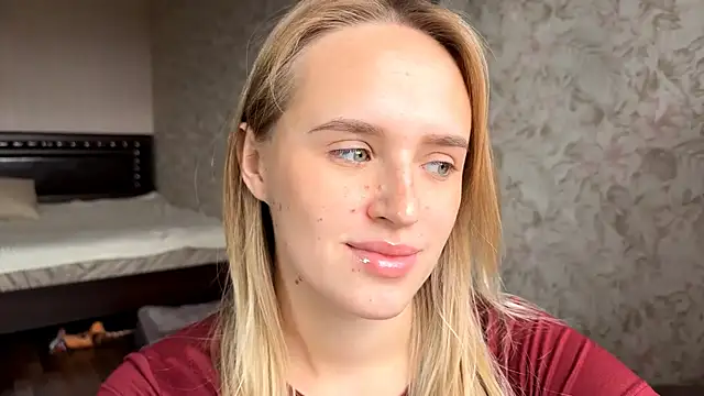 Snapshot of ElisabetLorney chatting on 10-18-25, 08:04 ElisabetLorney online show from 10-18-25, 08:04