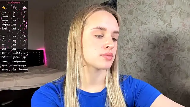 Snapshot of ElisabetLorney chatting on 11-22-25, 08:02 ElisabetLorney online show from 11-22-25, 08:02