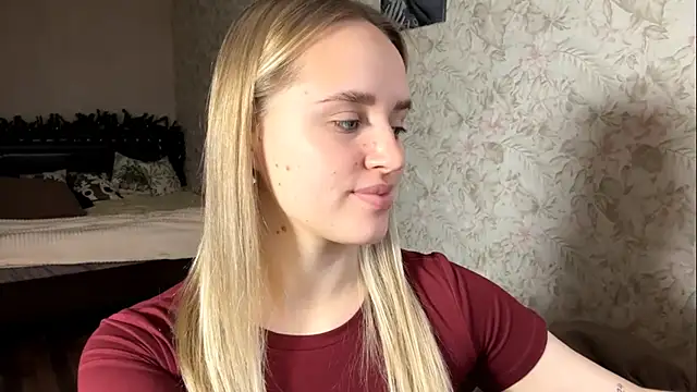 Snapshot of ElisabetLorney chatting on 12-05-25, 08:12 ElisabetLorney online show from 12-05-25, 08:12