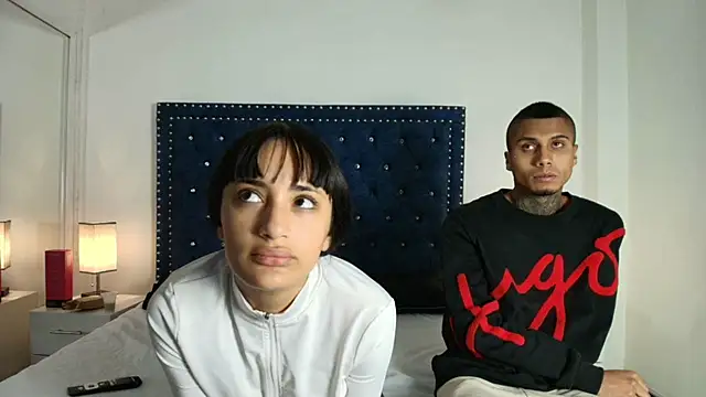 Snapshot of Damian_and_roxanne chatting on 07-16-26, 12:33 Damian and roxanne online show from 07-16-26, 12:33