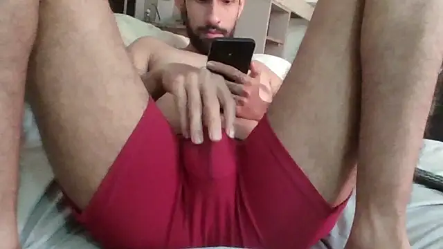 Snapshot of Alejandro92_cali chatting on 01-06-26, 04:43 Alejandro92 cali online show from 01-06-26, 04:43