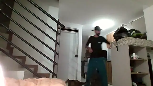 Snapshot of Alejandro92_cali chatting on 02-03-26, 02:53 Alejandro92 cali online show from 02-03-26, 02:53