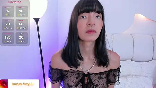 foxybunny online show from 03-22-26, 04:49