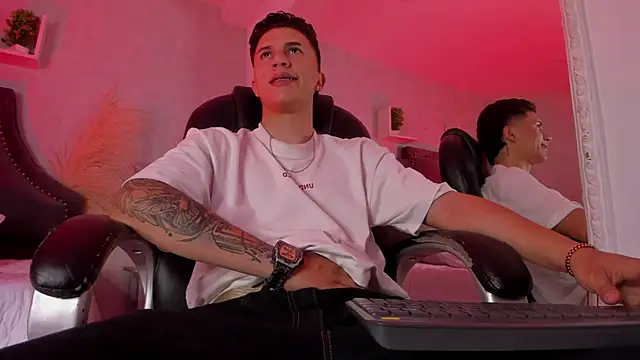 Snapshot of liaamsmiith_ chatting on 01-09-26, 12:30 liaamsmiith online show from 01-09-26, 12:30