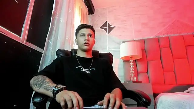 Snapshot of liaamsmiith_ chatting on 03-03-26, 12:22 liaamsmiith online show from 03-03-26, 12:22