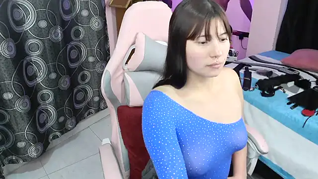 Zulema R1 online show from 03-12-26, 11:00