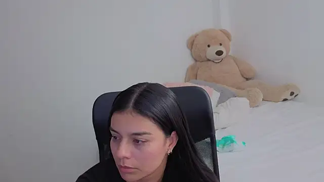 valerihouse online show from 02-17-26, 01:24