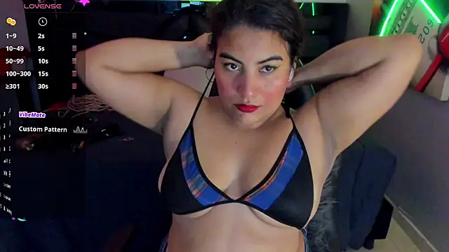 Snapshot of Sara_Bdsm_ chatting on 04-25-26, 04:04 Sara Bdsm online show from 04-25-26, 04:04