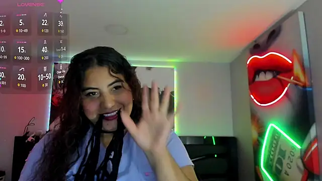 Snapshot of Sara_Bdsm_ chatting on 05-16-26, 12:04 Sara Bdsm online show from 05-16-26, 12:04