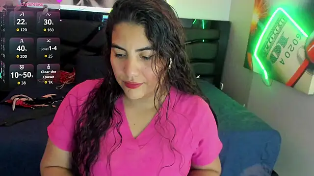 Snapshot of Sara_Bdsm_ chatting on 05-23-26, 12:31 Sara Bdsm online show from 05-23-26, 12:31