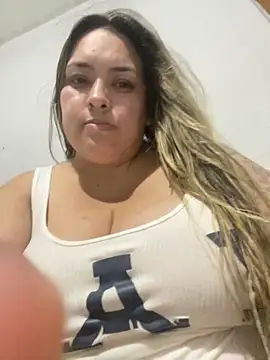 bruna438 online show from 03-07-26, 12:40