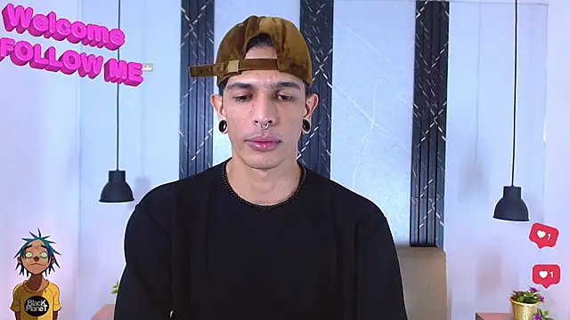 Snapshot of Franvill_Trato chatting on 10-15-25, 07:03 Franvill Trato online show from 10-15-25, 07:03