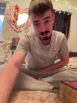 Snapshot of jaycoy22 chatting on 09-09-25, 06:07 jaycoy22 online show from 09-09-25, 06:07