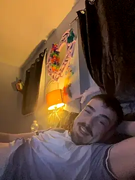 Snapshot of jaycoy22 chatting on 10-02-25, 09:44 jaycoy22 online show from 10-02-25, 09:44