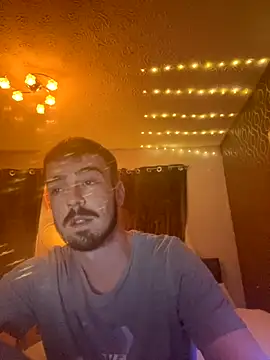 Snapshot of jaycoy22 chatting on 10-08-25, 05:43 jaycoy22 online show from 10-08-25, 05:43