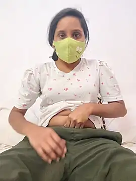 Snapshot of Miss_Riya20 chatting on 11-18-25, 09:03 Miss Riya20 online show from 11-18-25, 09:03