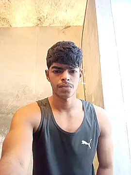 Snapshot of monster_33 chatting on 02-13-26, 07:59 monster 33 online show from 02-13-26, 07:59