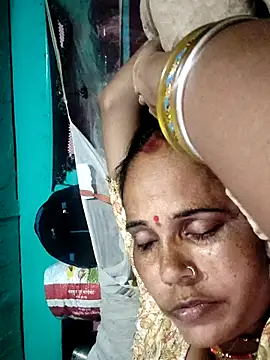 Pooja750 online show from 09-17-25, 05:58