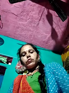 Pooja750 online show from 12-22-25, 06:49