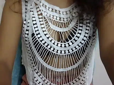 Snapshot of Manju_mani chatting on 10-08-25, 07:11 Manju mani online show from 10-08-25, 07:11