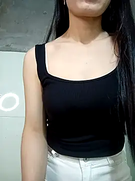 Vyvyy06 online show from 11-30-25, 01:15