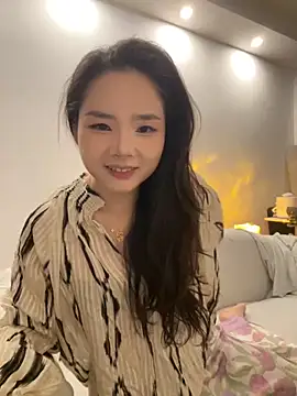 DrityMary online show from 11-19-25, 04:07