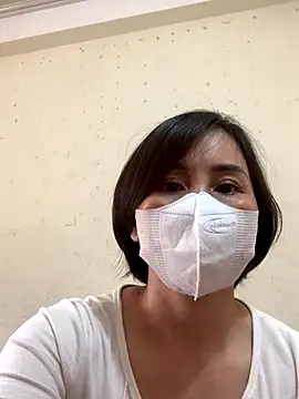 Hello Linchii online show from 09-10-25, 03:39