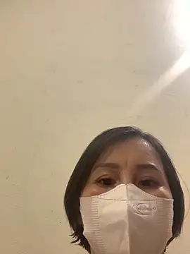 Hello Linchii online show from 09-14-25, 04:39