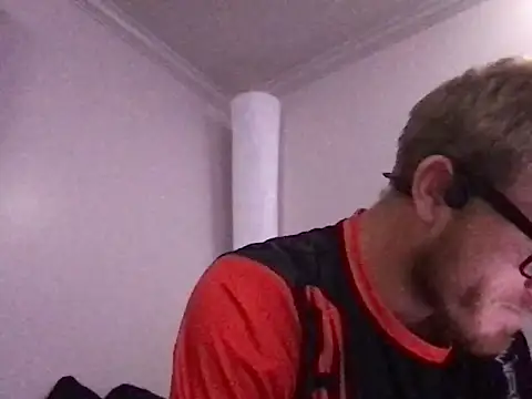 Snapshot of BawledTimeout chatting on 09-29-25, 09:08 BawledTimeout online show from 09-29-25, 09:08