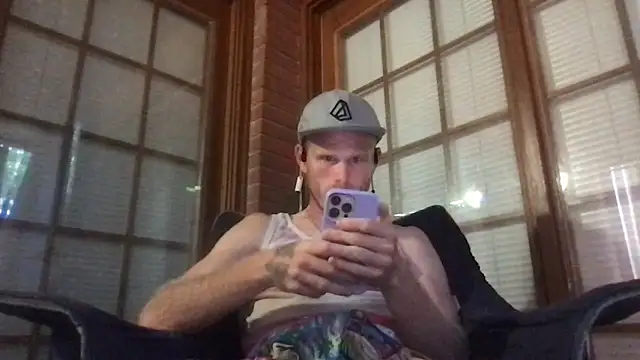 Snapshot of BawledTimeout chatting on 10-09-25, 01:31 BawledTimeout online show from 10-09-25, 01:31