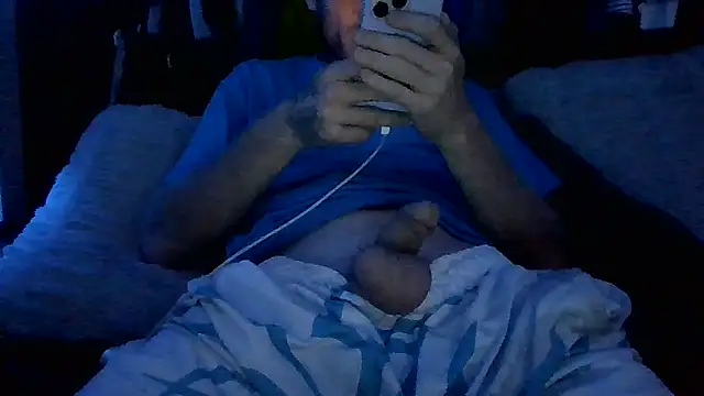 Snapshot of BawledTimeout chatting on 10-14-25, 08:53 BawledTimeout online show from 10-14-25, 08:53