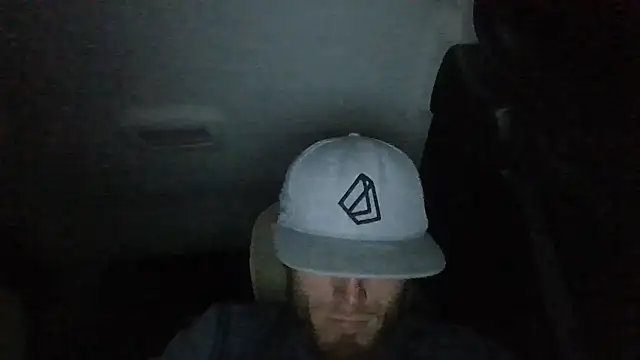 Snapshot of BawledTimeout chatting on 10-28-25, 04:05 BawledTimeout online show from 10-28-25, 04:05