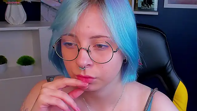 Penny Stanley online show from 09-20-25, 02:23