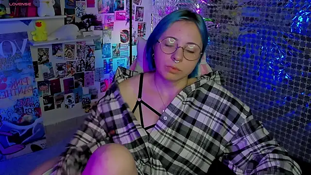 Penny Stanley online show from 09-27-25, 02:16