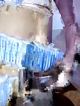 Snapshot of Viviann08 chatting on 03-22-26, 04:10 Viviann08 online show from 03-22-26, 04:10