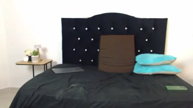 Snapshot of chatting on 02-09-26, 12:31 online show from 02-09-26, 12:31