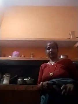 Miss 143 online show from 09-18-25, 04:14