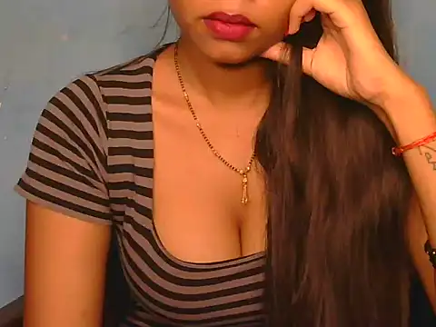 Snapshot of sexy-noty chatting on 09-08-25, 07:35 sexy-noty online show from 09-08-25, 07:35