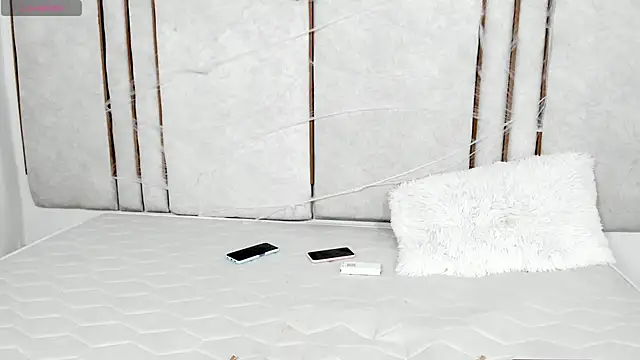 Lilith dry online show from 10-17-25, 07:27